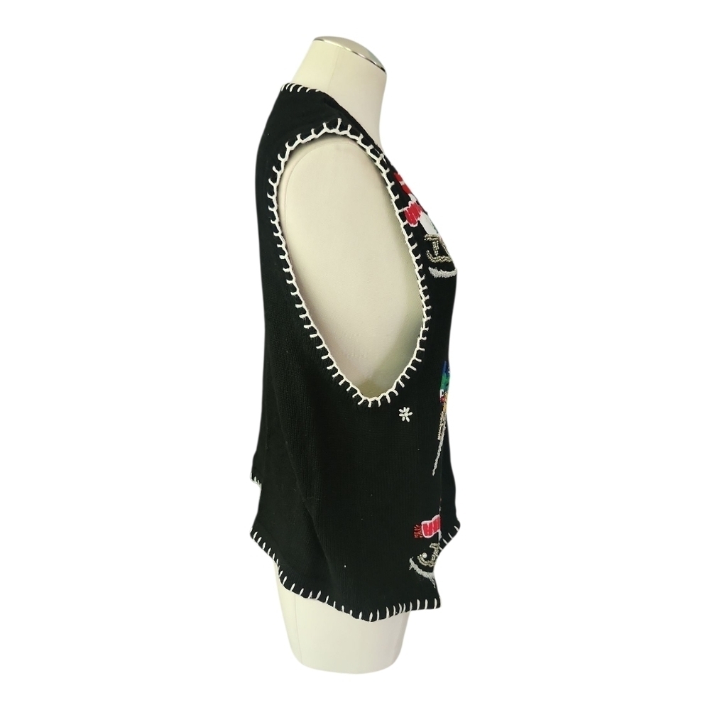 Victoria Jones Holiday Sweater Vest Santa Sleigh – Size Medium - Picture 3 of 6